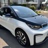 Foto de um bmw i3.