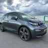 Foto de um bmw i3.