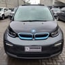 Foto de um bmw i3.