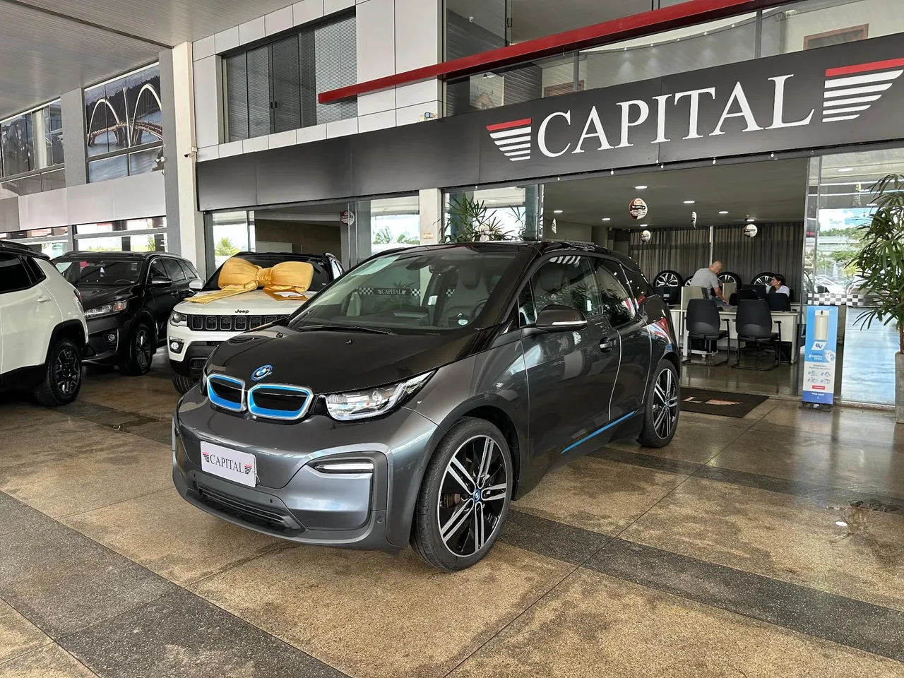 BMW I3