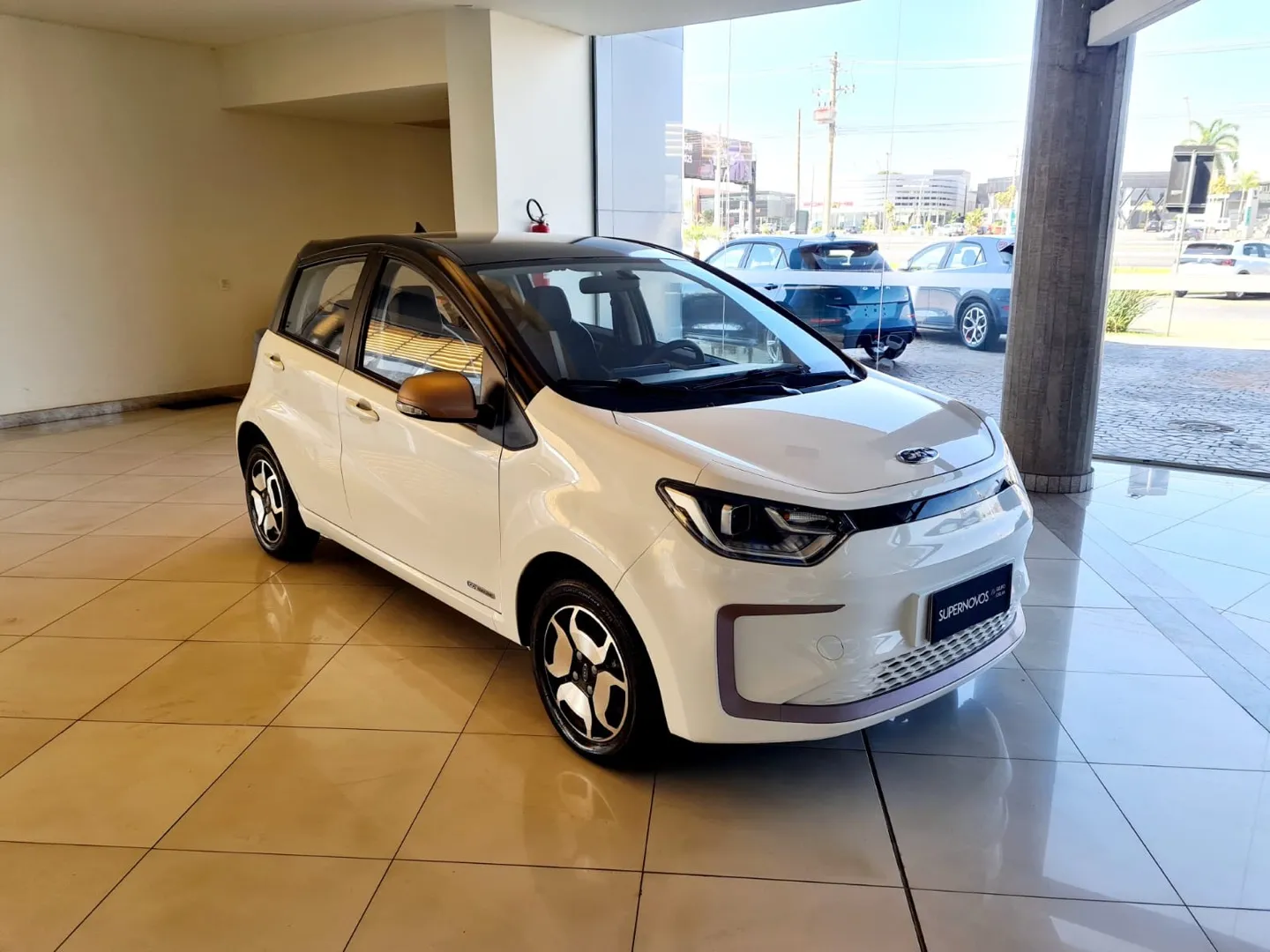 JAC E-JS1