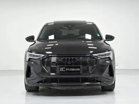 Audi E-tron  GT
