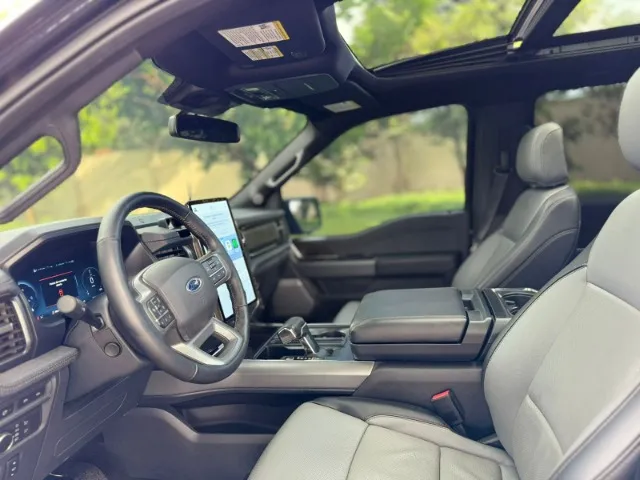 Ford F-150 Lightning - Imagem 6