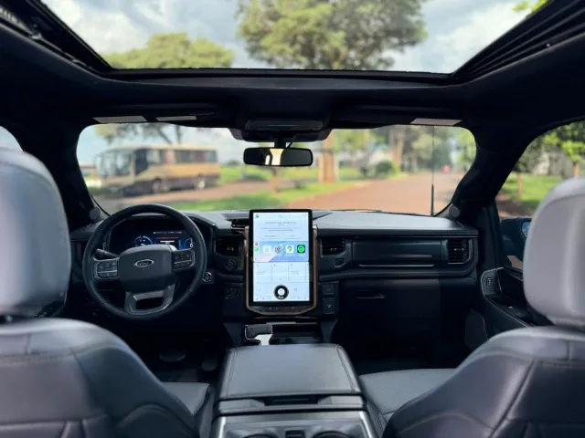 Ford F-150 Lightning - Imagem 7