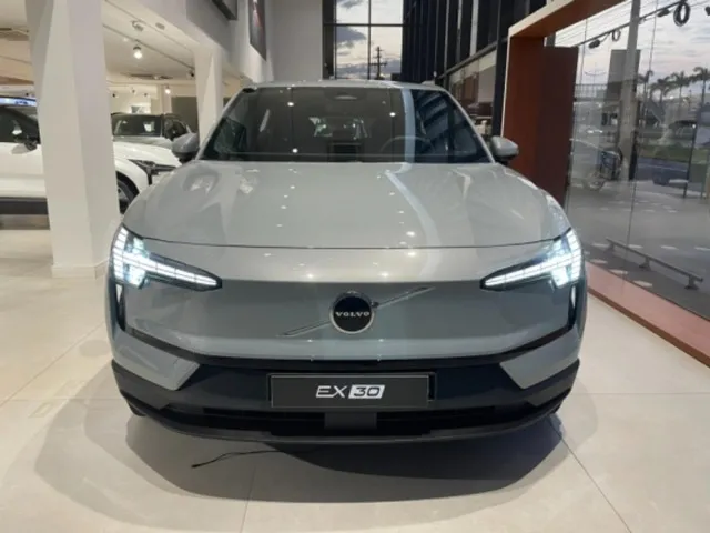 Volvo EX30