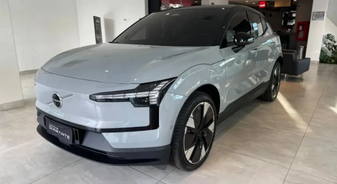 Volvo EX30