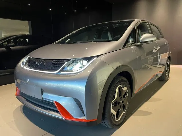 BYD Dolphin