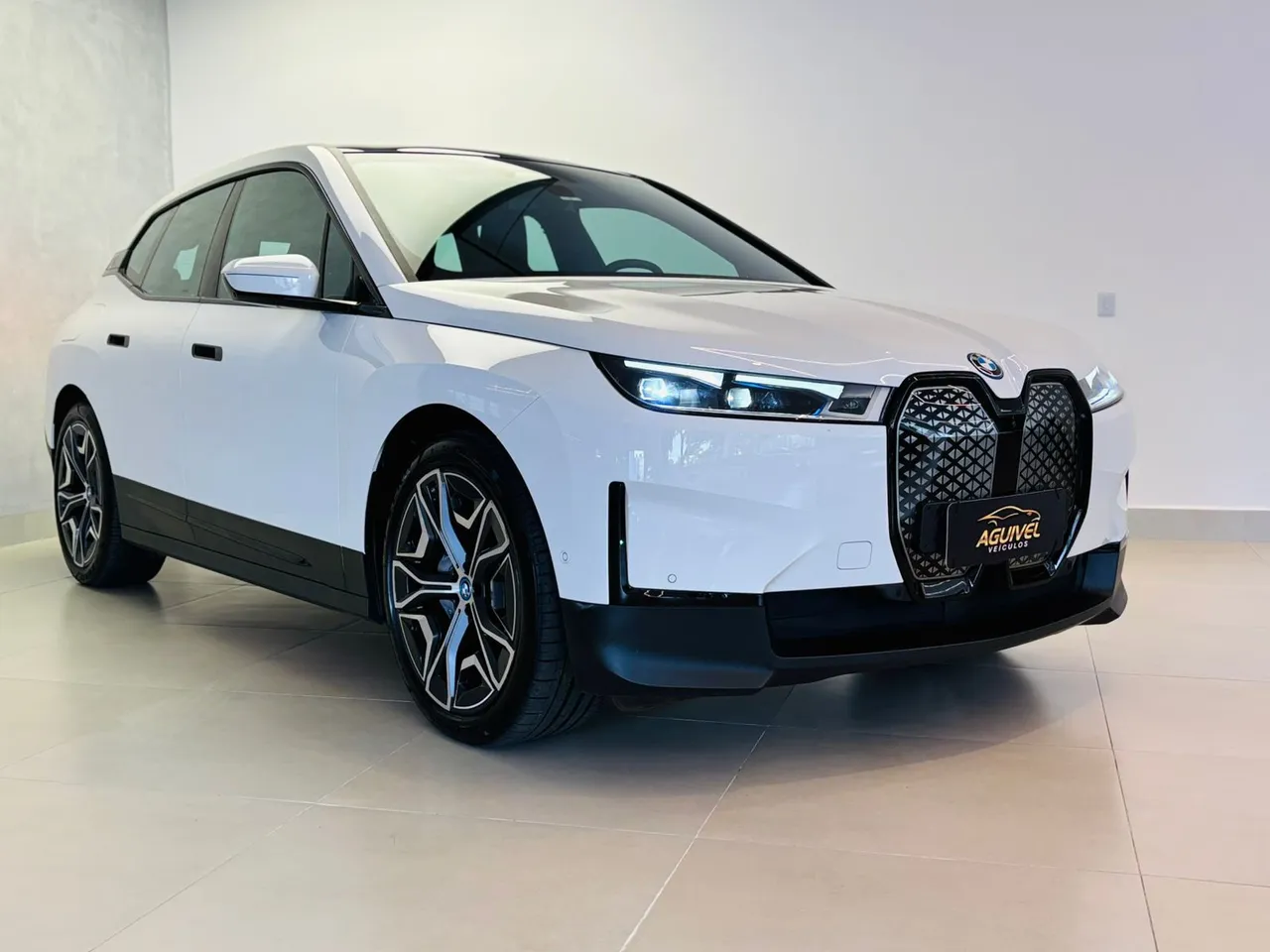 BMW Ix