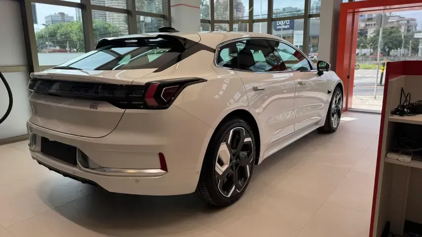 Zeekr 001 - Imagem 3