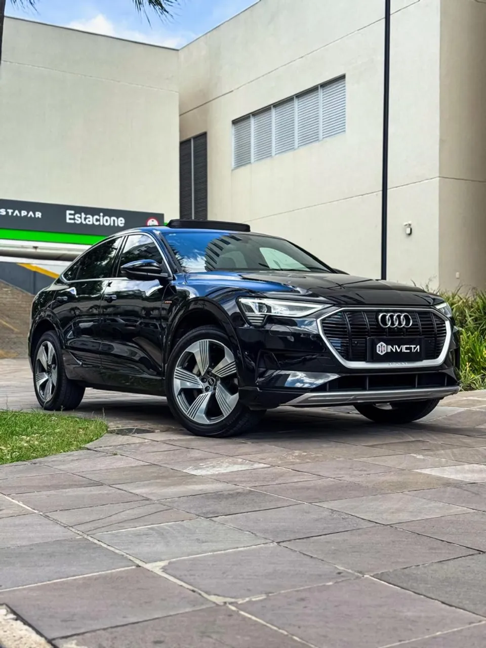 Audi E-tron  GT