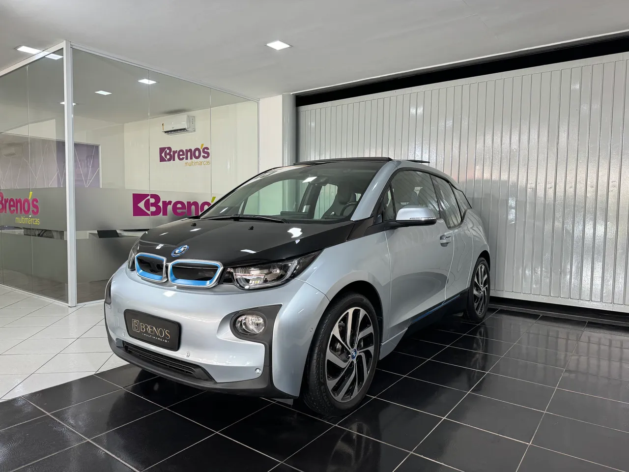 BMW I3