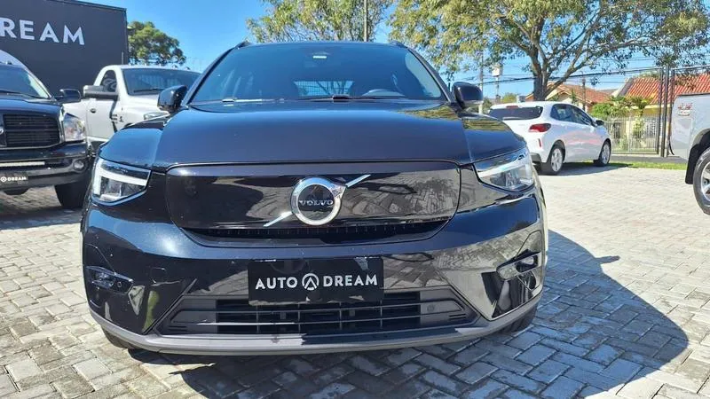 Volvo XC40 Recharge - Imagem 16