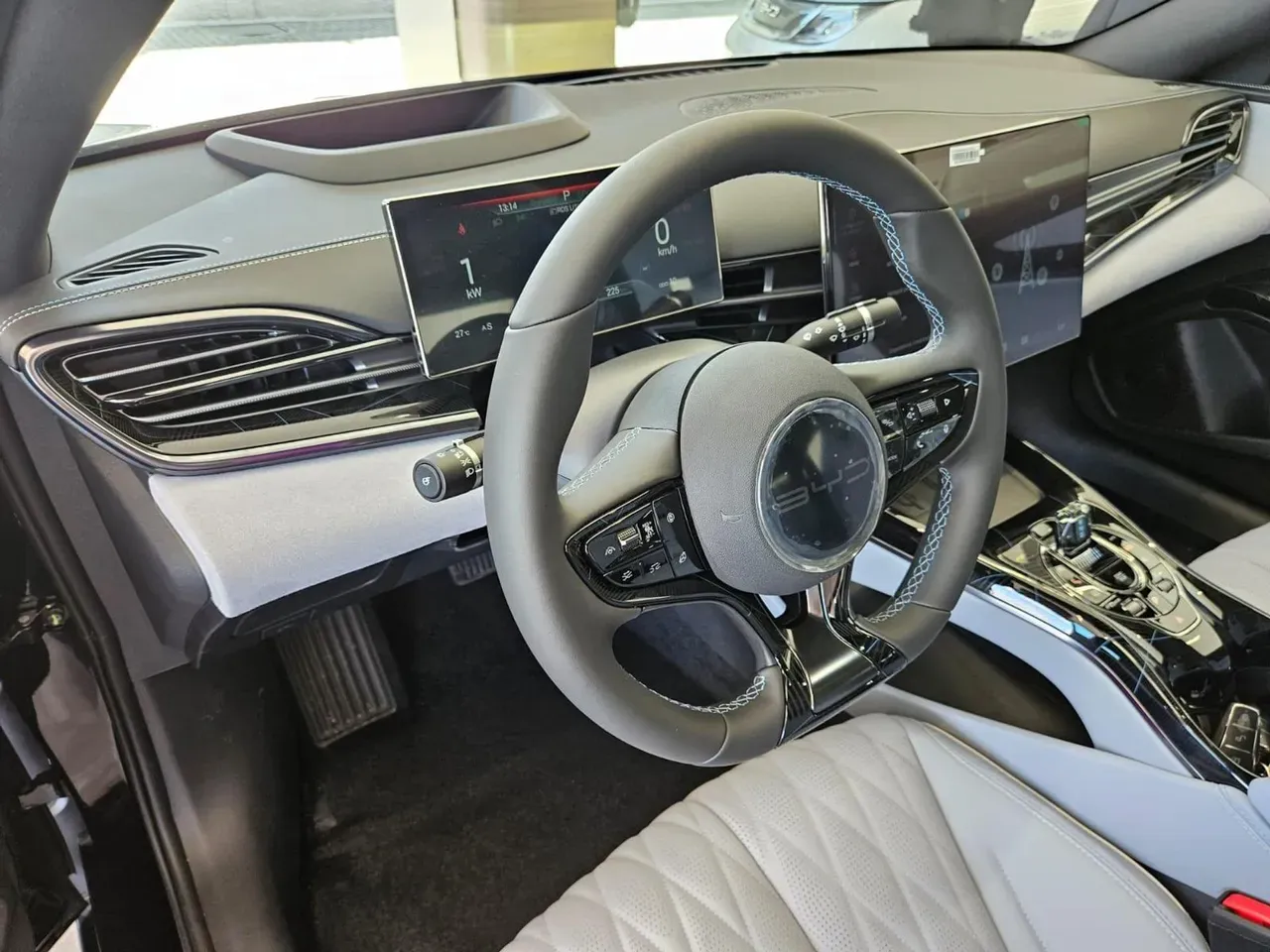 BYD Seal - Imagem 12