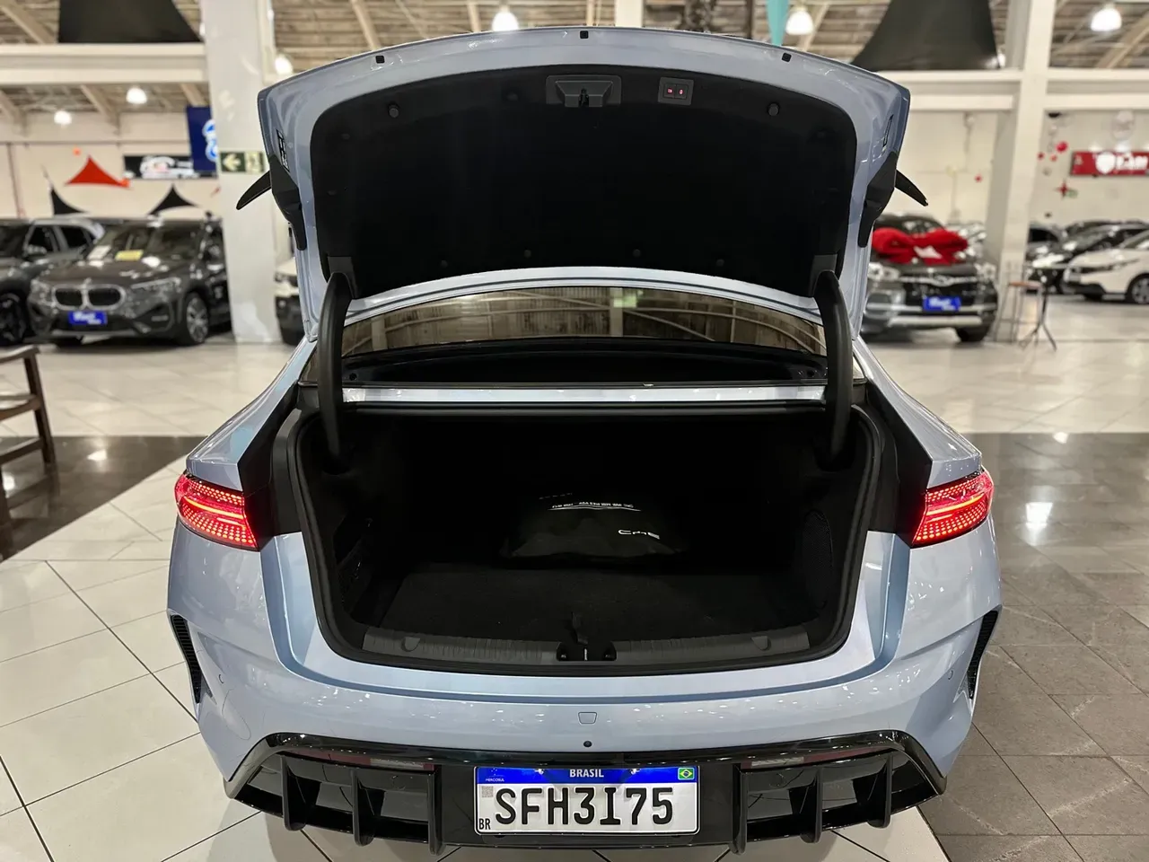 BYD Seal - Miniatura 12
