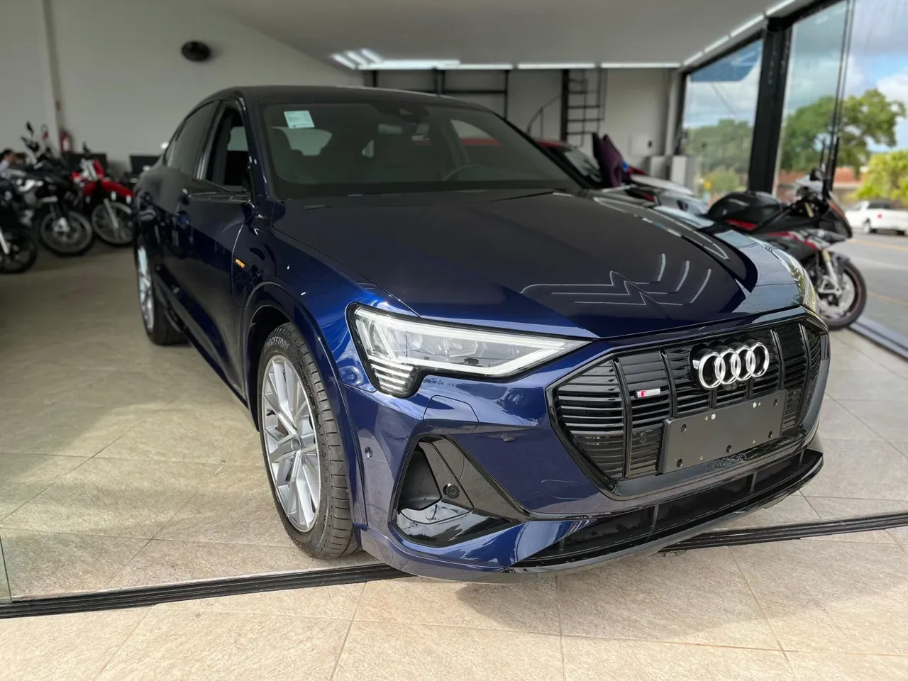 Audi E-tron S Sportback - Miniatura 3