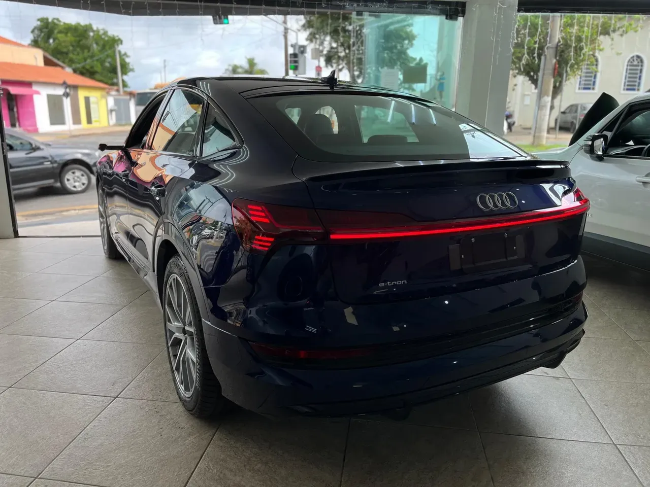 Audi E-tron S Sportback - Miniatura 7