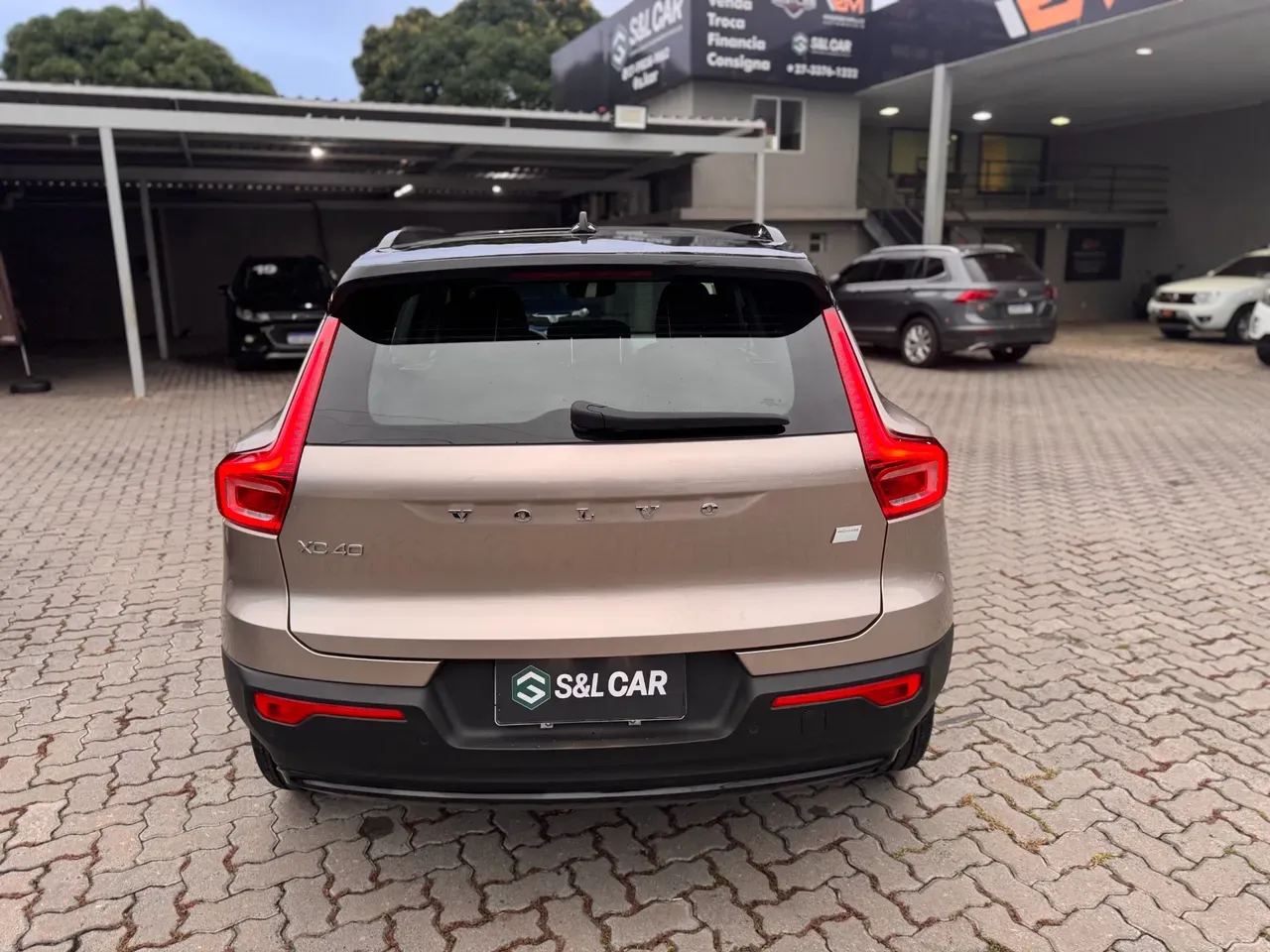 Volvo XC40 Recharge - Miniatura 7