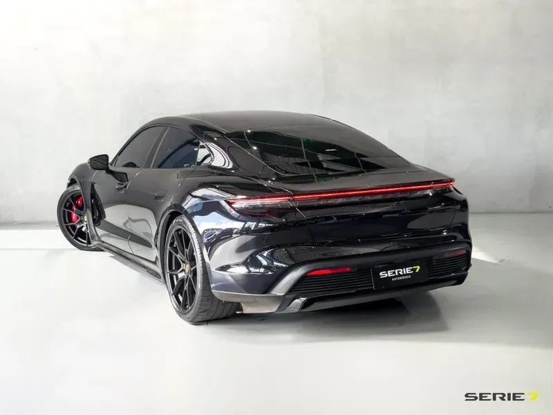 Porsche Taycan - Miniatura 3