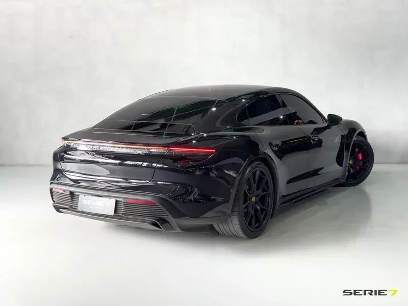 Porsche Taycan - Miniatura 4