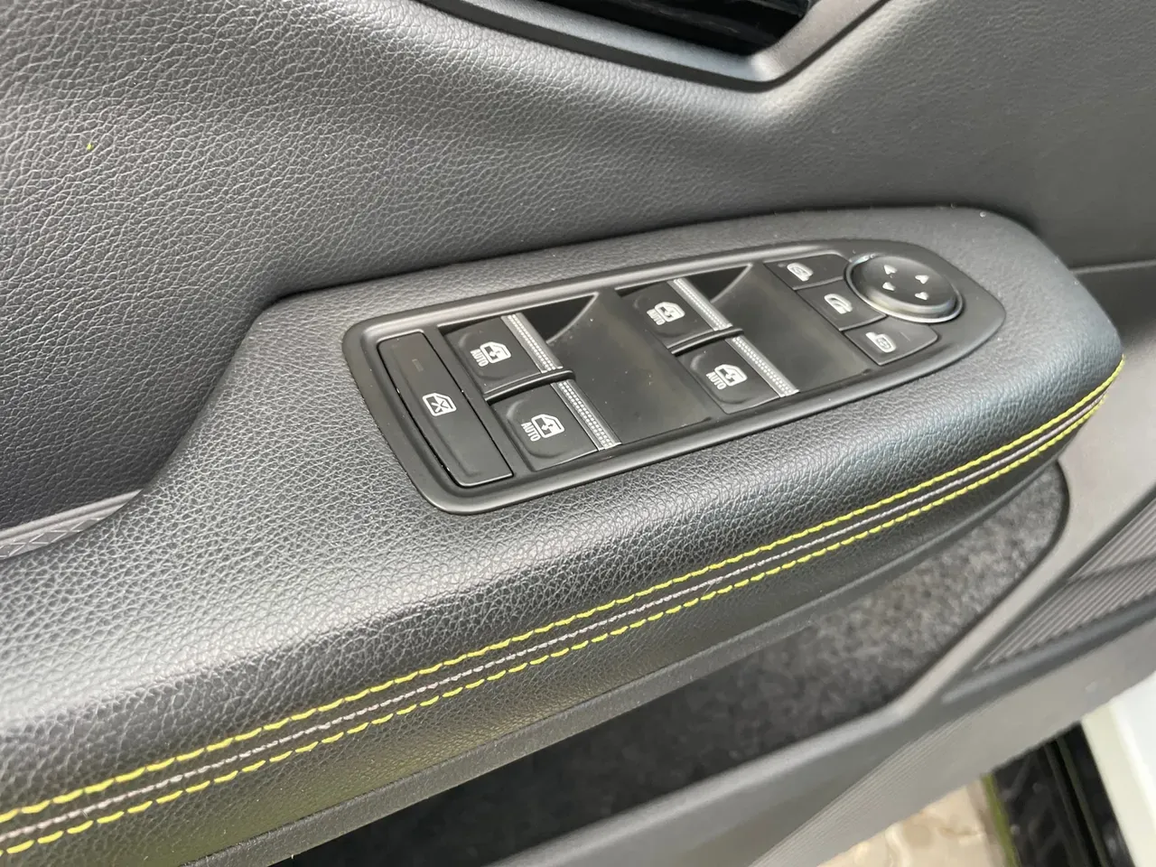 Renault Megane E-tech Electric - Miniatura 13