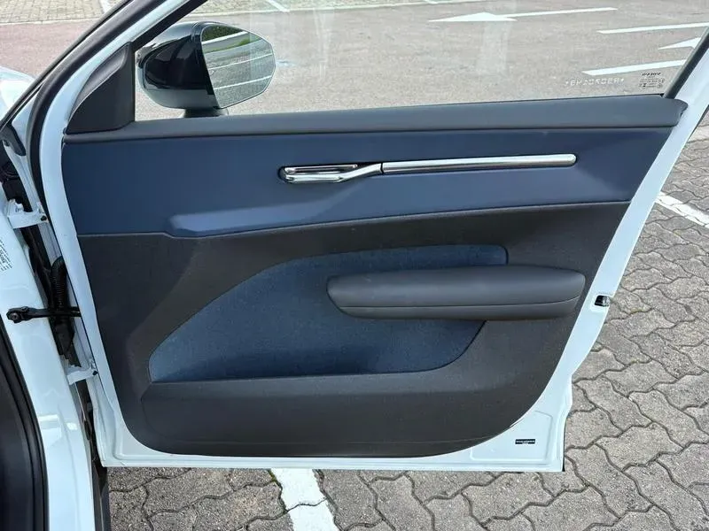 Volvo EX30 - Miniatura 15