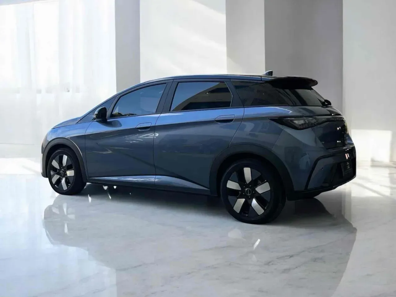 BYD Dolphin - Miniatura 4