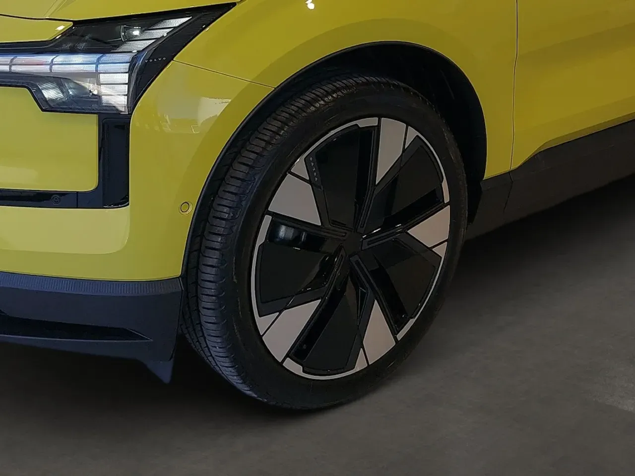 Volvo EX30 - Miniatura 6