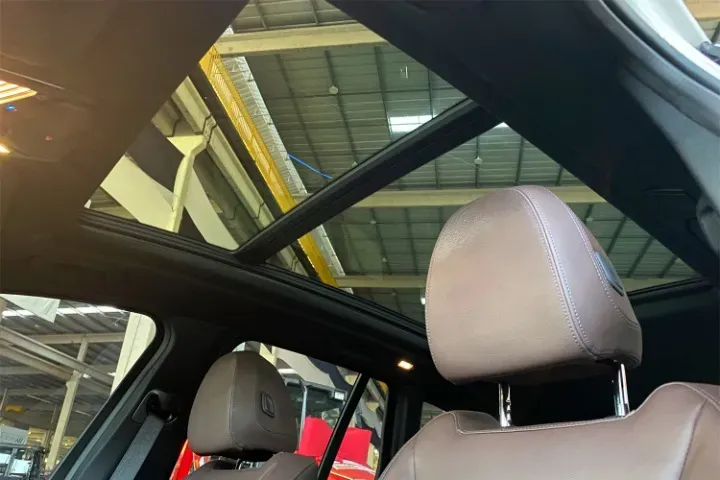 BMW IX3 - Miniatura 15