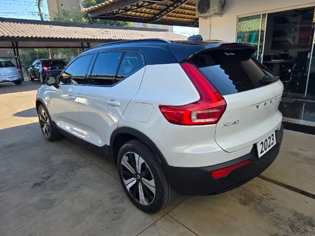 Volvo XC40 Recharge - Miniatura 6