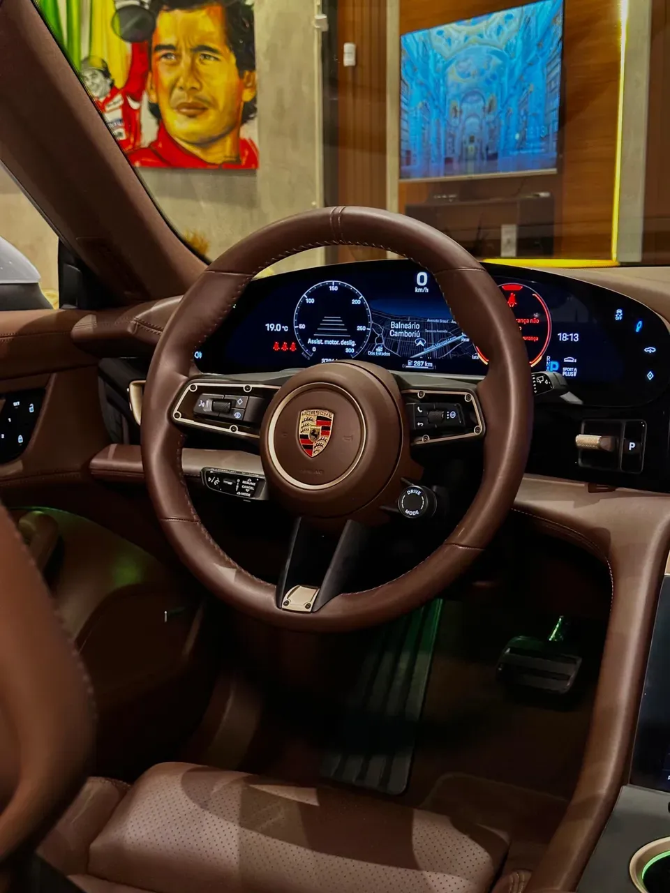 Porsche Taycan - Miniatura 15