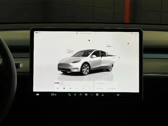 Tesla Model Y - Miniatura 12