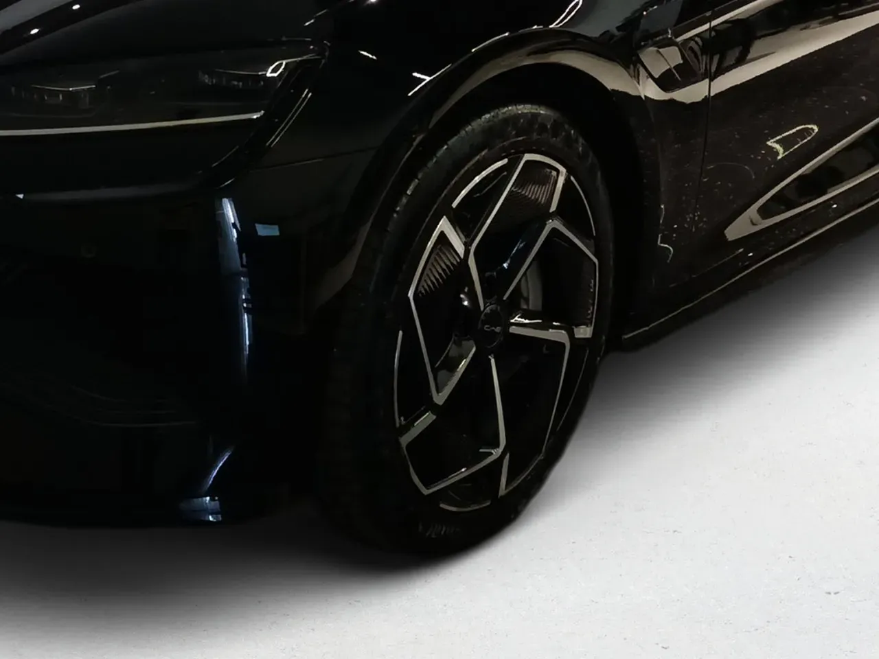 BYD Seal - Miniatura 8
