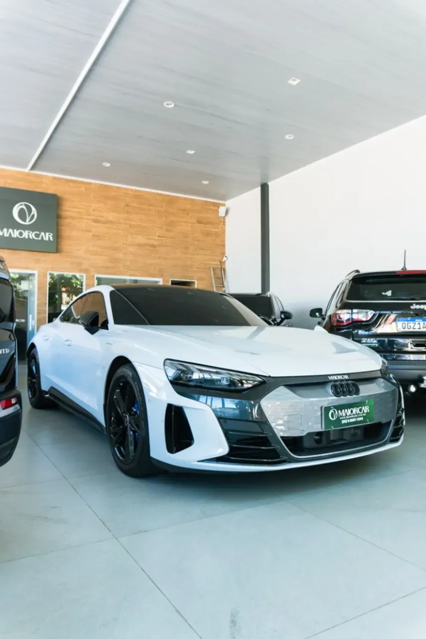 Audi E-tron  GT - Miniatura 2