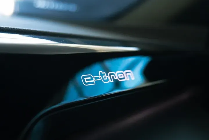 Audi E-tron  GT - Miniatura 9