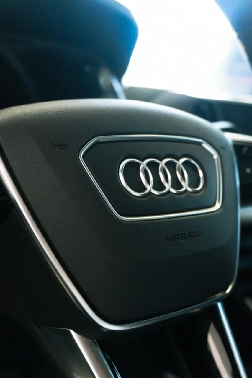 Audi E-tron  GT - Miniatura 10