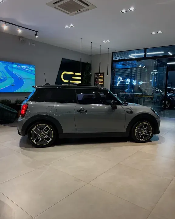 Mini CooperSE - Miniatura 4
