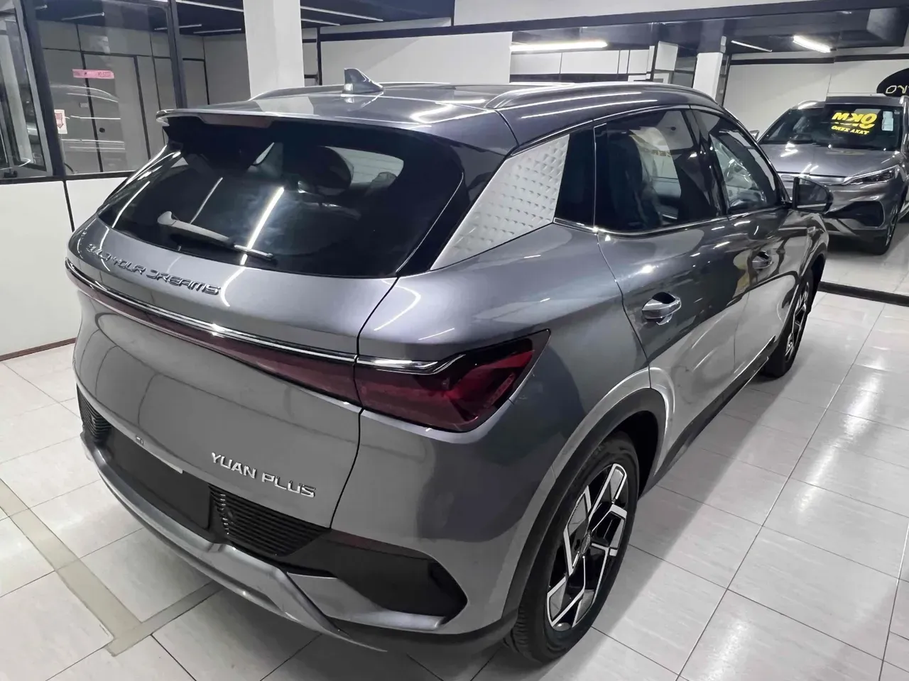 BYD Yuan Plus - Miniatura 6