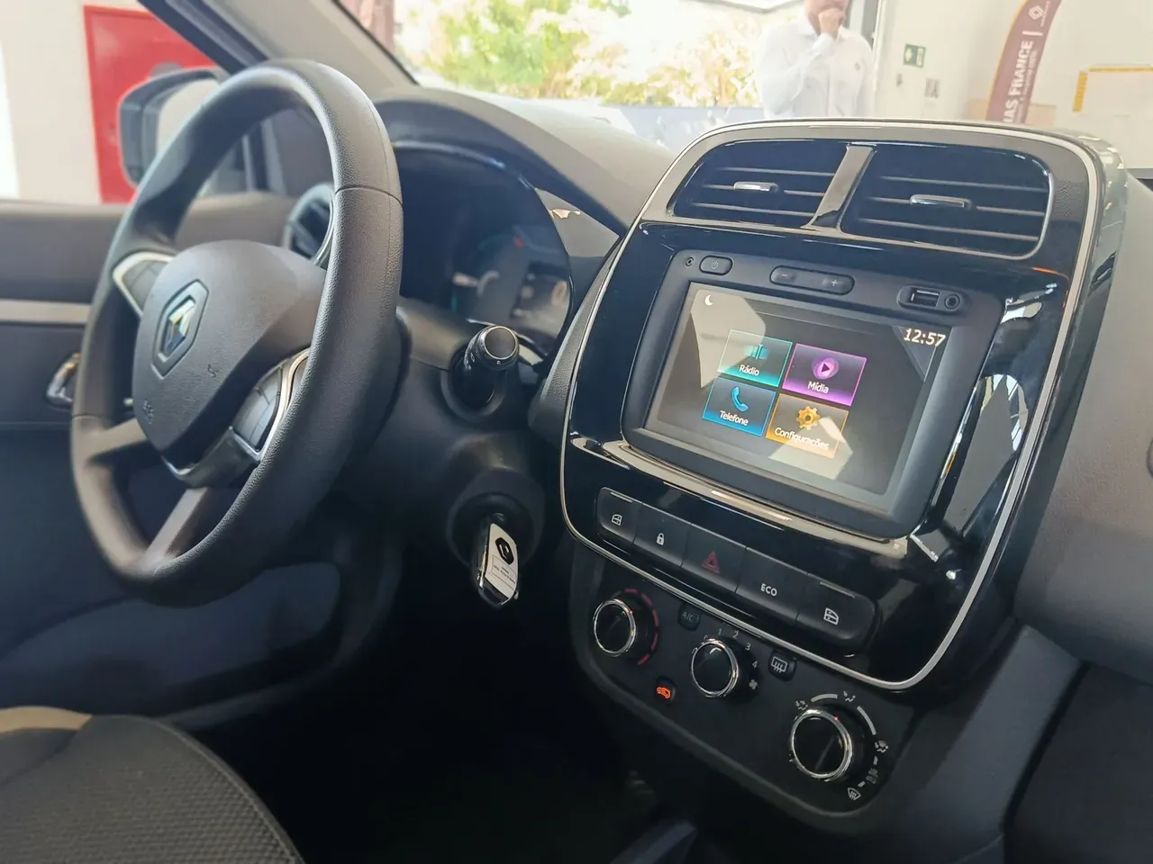 Renault Kwid E-tech Electric - Miniatura 18
