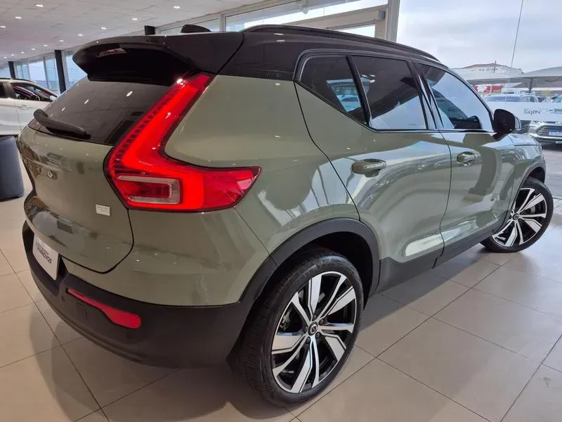 Volvo XC40 Recharge - Miniatura 5