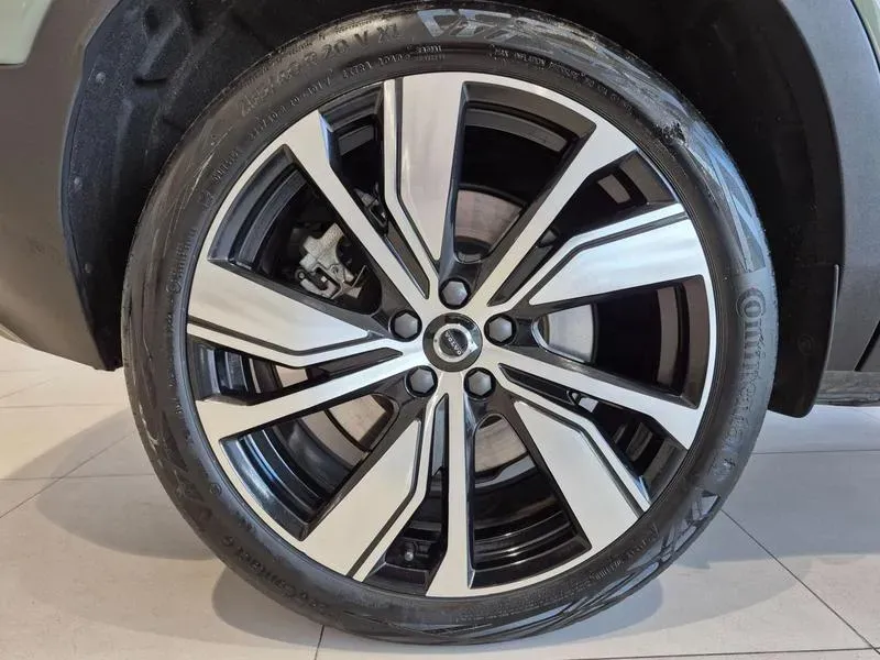Volvo XC40 Recharge - Miniatura 9