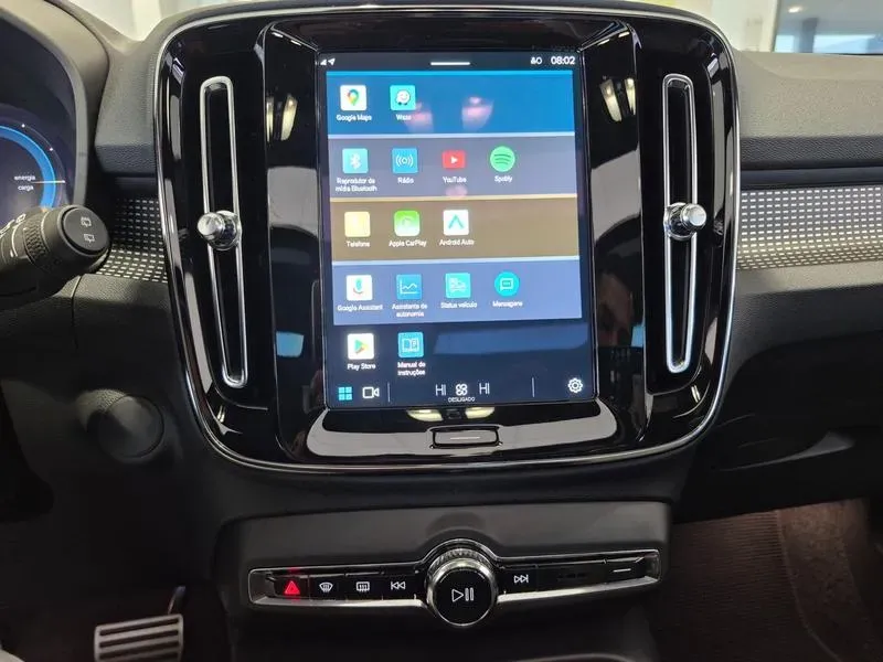 Volvo XC40 Recharge - Miniatura 12
