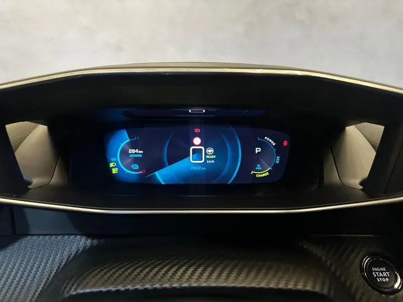 Peugeot E-208 - Miniatura 9