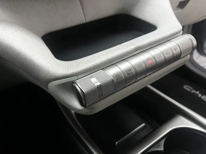 BYD Dolphin - Miniatura 7