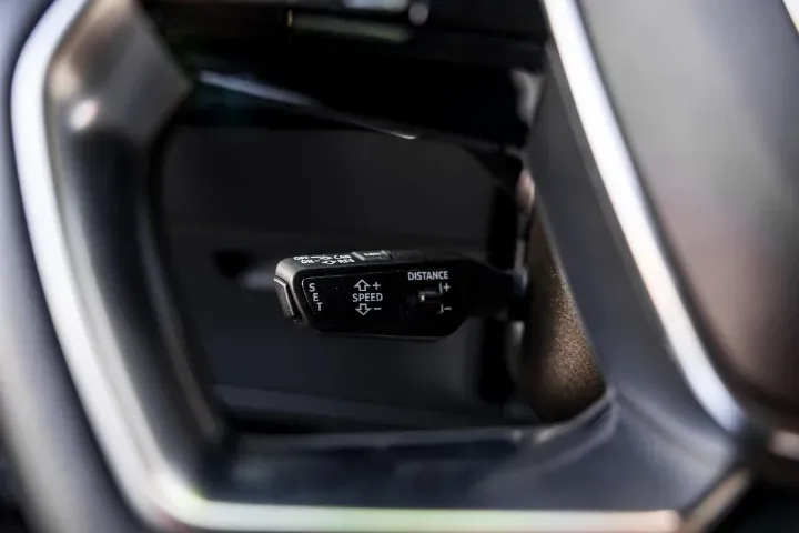 Audi E-tron Sportback - Miniatura 8