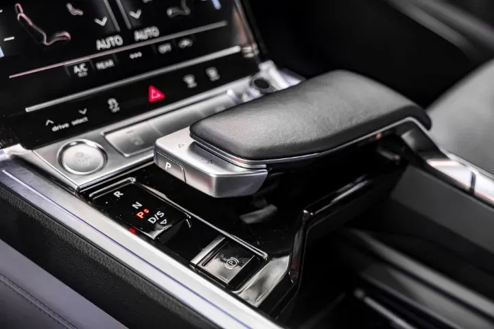 Audi E-tron Sportback - Miniatura 14