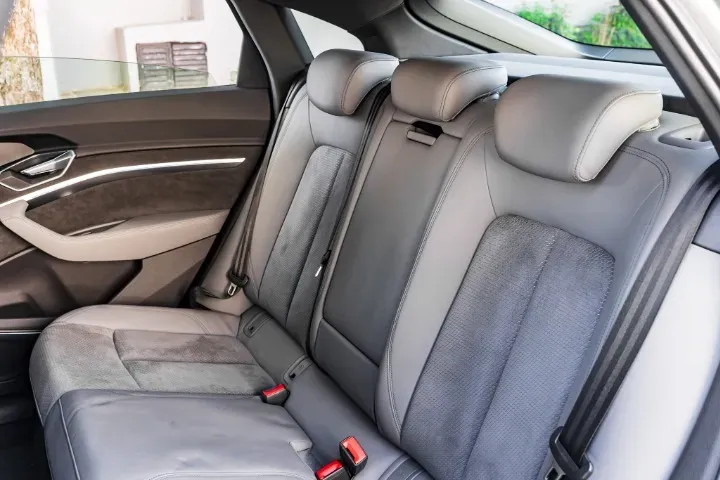 Audi E-tron Sportback - Miniatura 15