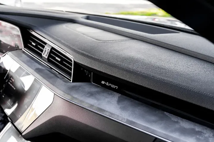 Audi E-tron Sportback - Miniatura 20