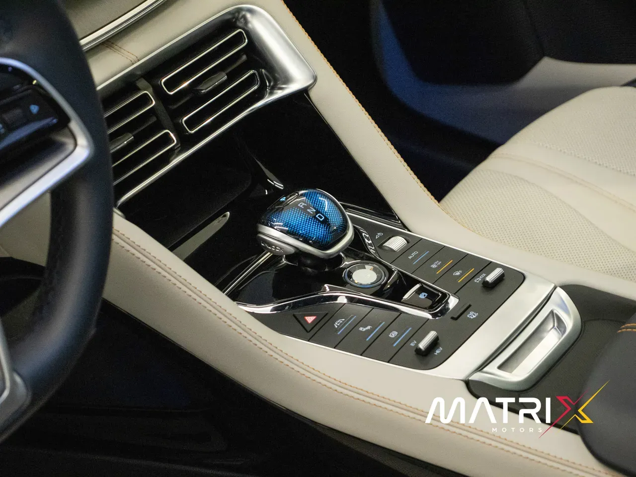 BYD Song Plus - Miniatura 10