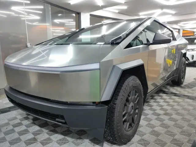 Tesla Cybertruck