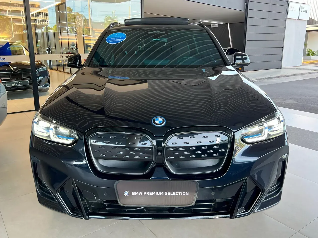 BMW IX3 - Miniatura 3